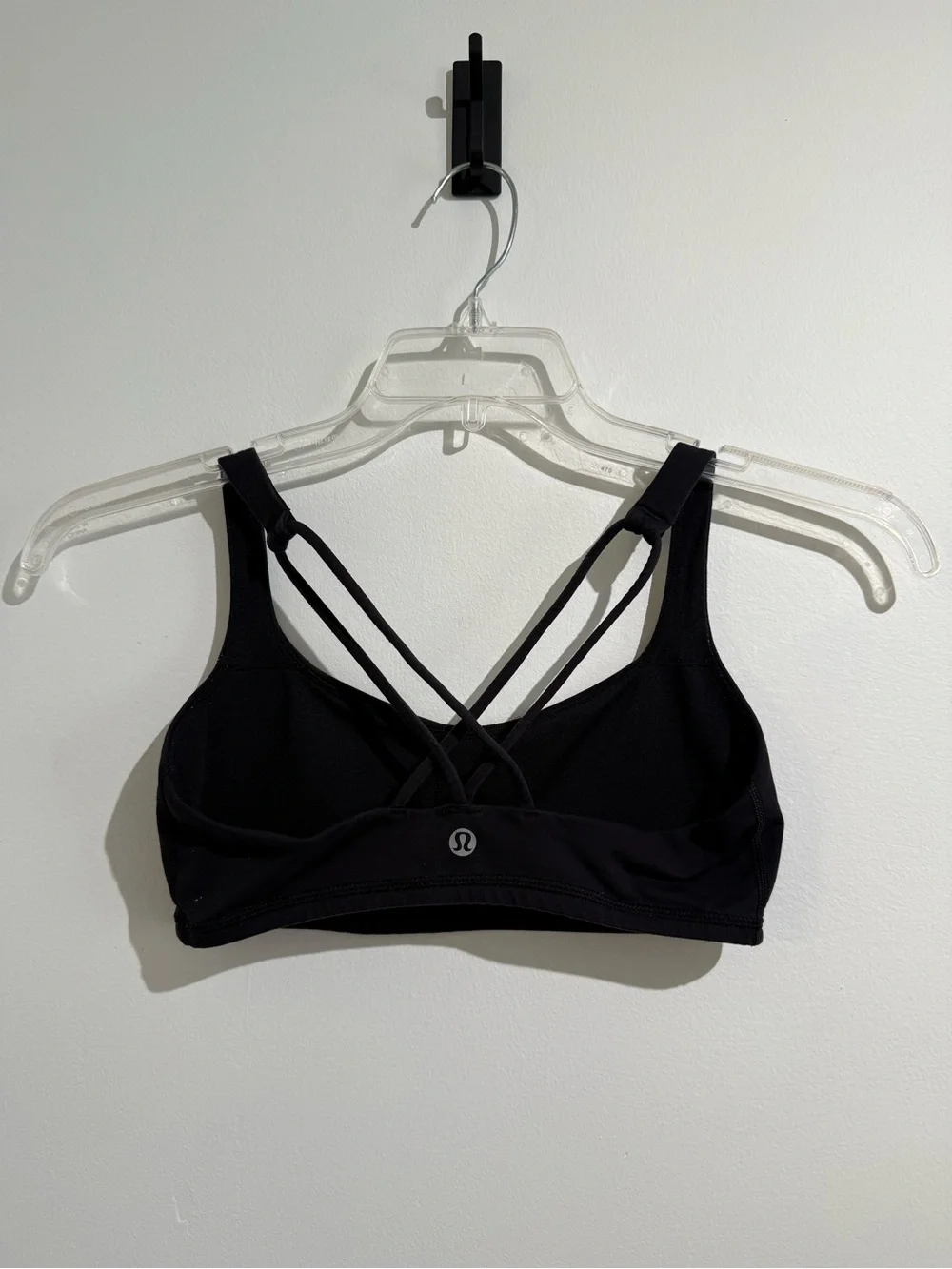 Lululemon Black Strappy Back Sports Bra Criss Cross